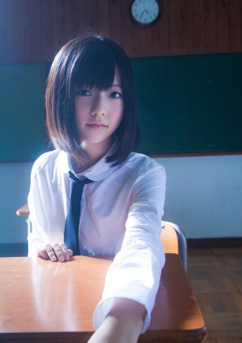 fb体育中国-新晋球星崭露头角,展现出色技术和态度,新的球星